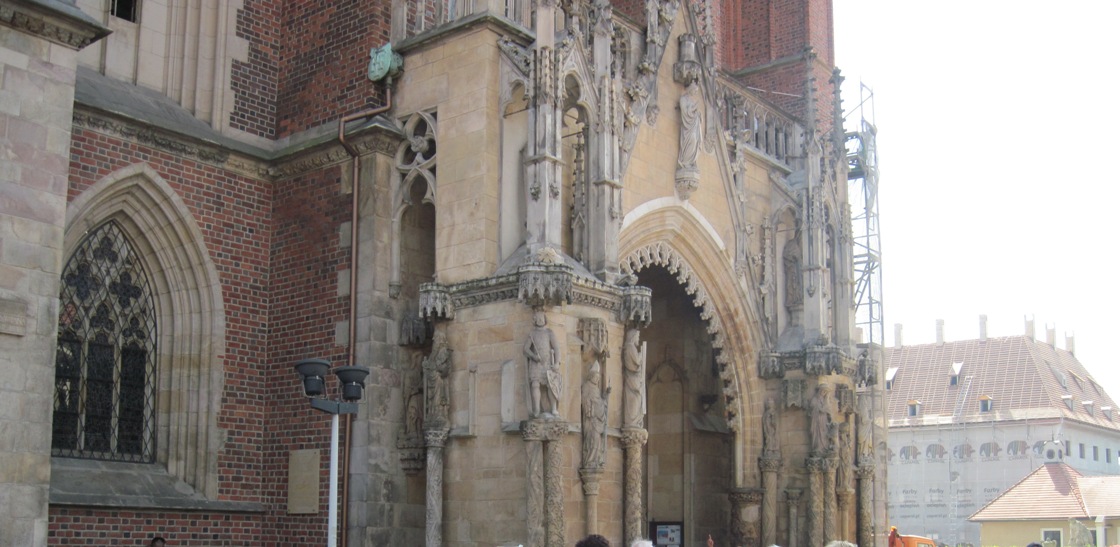 32-Breslavia-Particolare dell'entrata della cattedrale